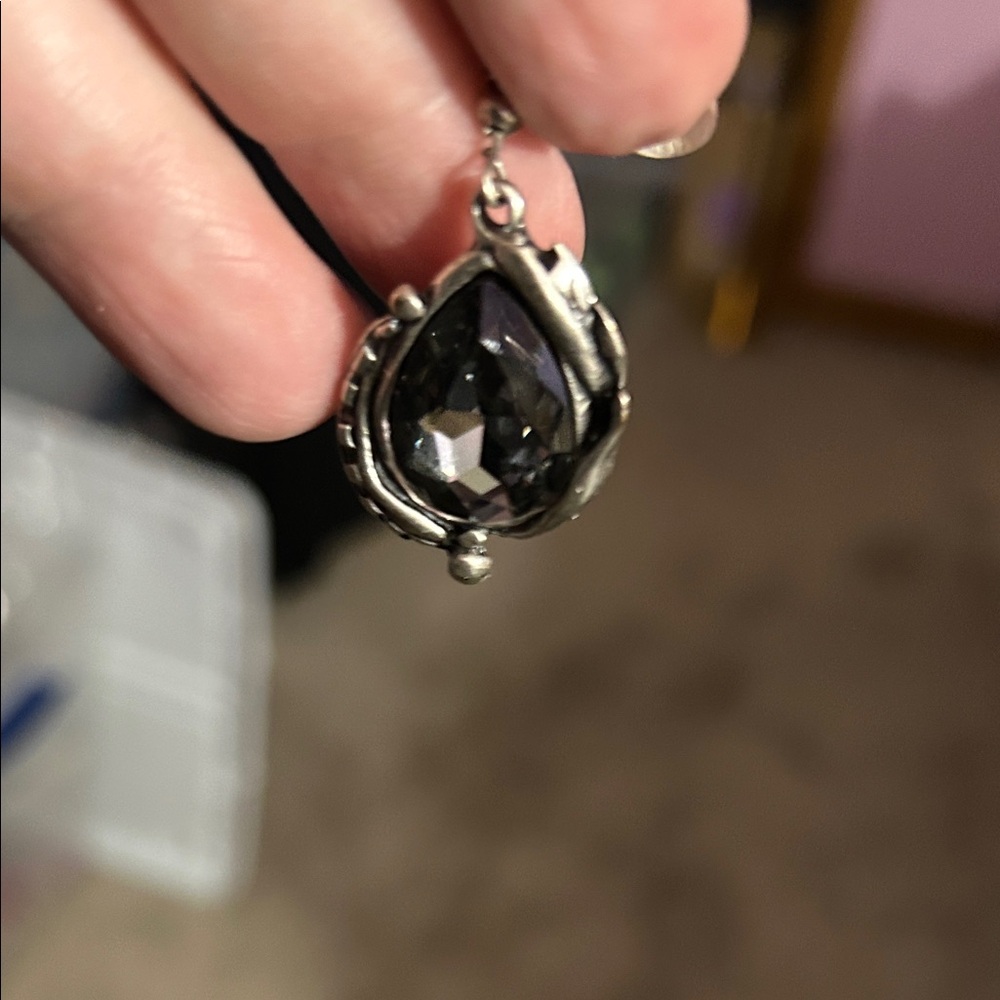 Avens Boho set Of Black Gemstone Earrings and Ring NEW - Picture 6 of 7
